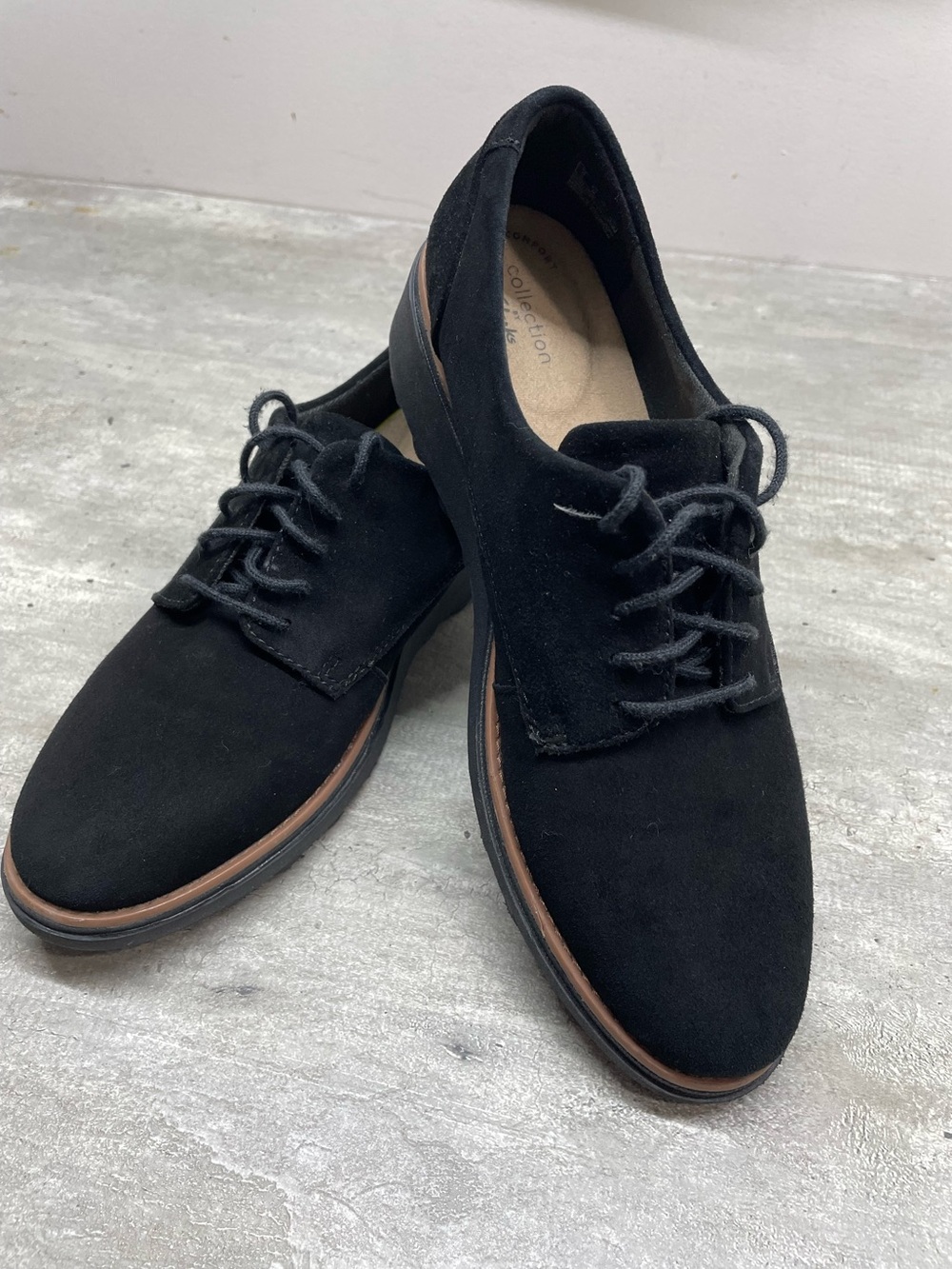 Clarks Sharon Dollyโ Oxfords Womens 8.5 Black Suede Wedge Ultimate Comfort Shoes